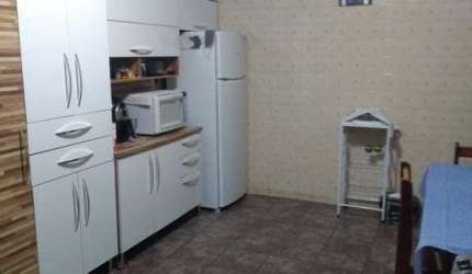 2 CASAS NO MESMO TERRENO, ÓTIMO PARA RENDA