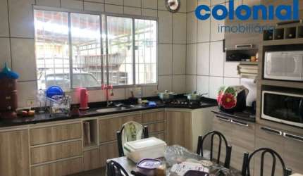 CASA DE 3 QUARTOS EM BOTUJURU, CAMPO LIMPO PAULISTA.