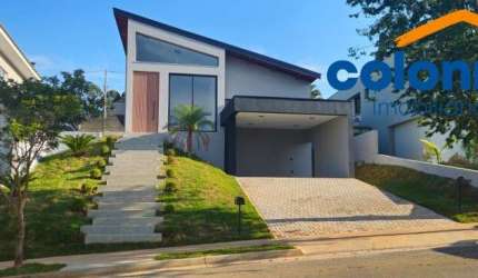 CASA TÉRREA EM CONDOMÍNIO FECHADO, NOVÍSSIMA, COM 3 DORMITÓRIOS SENDO 1 SUÍTE, COM 4 VAGAS E PISCINA.ITAPEMA, ITATIBA.
