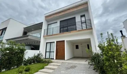 Casa em condomínio fechado com 3 quartos à venda na Avenida Wilson Castelo Branco, 376, Deltaville, Biguaçu por R$ 980.000