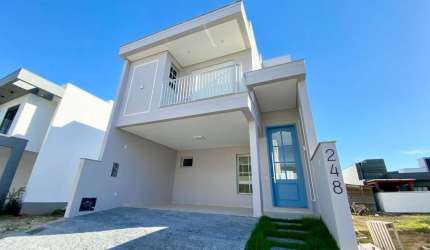 Casa em condomínio fechado com 3 quartos à venda na Avenida Wilson Castelo Branco, 700, Deltaville, Biguaçu por R$ 1.150.000