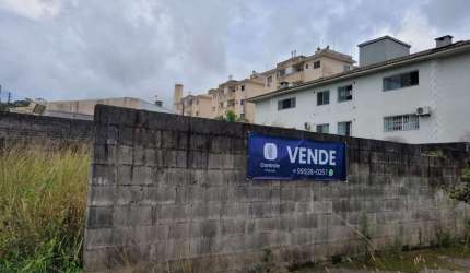 Terreno à venda na Rua Zigomar Georgina de Souza Silva, 10, Areias, São José por R$ 350.000