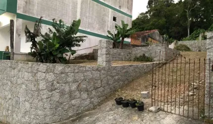 Terreno à venda na Rua das Flores, 159, Fazenda Santo Antônio, São José por R$ 290.000