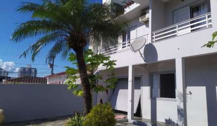 Casa com 4 quartos à venda na Rua José Aurino de Matos, 128, Kobrasol, São José por R$ 1.290.000