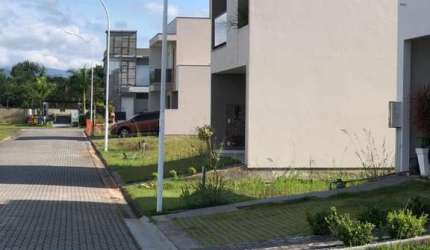 Terreno em condomínio fechado à venda na Avenida Wilson Castelo Branco, 700, Deltaville, Biguaçu por R$ 230.000