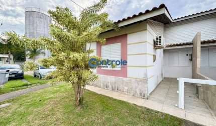 Casa em condomínio fechado com 3 quartos à venda na Avenida Paulo Roberto Vidal, 2490, Bela Vista, Palhoça por R$ 289.000