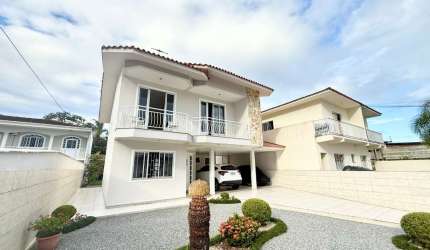 Casa com 3 quartos à venda na Rua Graciliano Carlos de Quadros, 64, Centro, Palhoça por R$ 1.060.000
