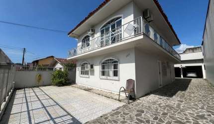 Casa com 5 quartos à venda na Antônio Jacinto de Melo, 107, Forquilhinhas, São José por R$ 834.000