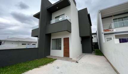 Casa com 3 quartos à venda na Elza Costa Vieira, 171, Forquilhas, São José por R$ 446.250