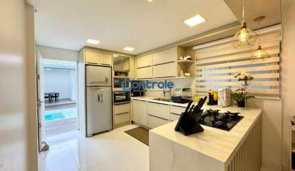 Casa com 4 quartos à venda na Rua Lauri de Souza Barbosa, 309, Ipiranga, São José por R$ 1.150.000