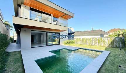 Casa com 4 quartos à venda na Rua das Camélias, 1, Pedra Branca, Palhoça por R$ 2.600.000