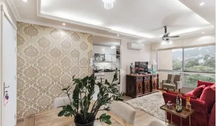 Belo  apartamento, com 2 dormitórios, 2 vagas no Centrinho do Bairro Tristeza
