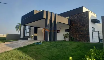 Casa com 4 quartos à venda na Avenida Alberto João Luchesi, Caxambu, Jundiaí, 340 m2 por R$ 2.790.000
