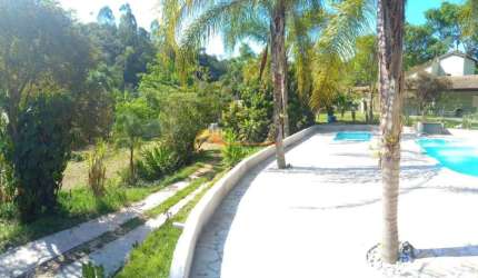 LINDA CHACARA 3000 M² COM PISCINA - IVOTURUCAIA / JUNDIAI SP
