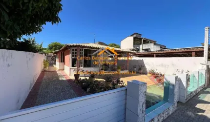 Casa plana nascente 3/4 com ar-condicionado e placas solares sendo 2 suítes