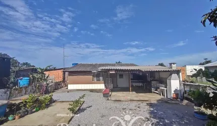 RESIDÊNCIA NO BALNEÁRIO SHANGRI-LÁ EM PONTAL DO PARANÁ/PR