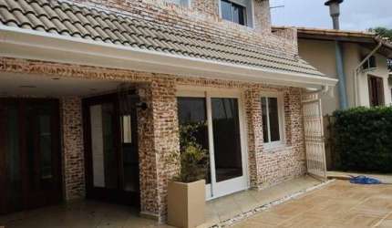 Casa em condomínio fechado com 4 quartos para alugar na Avenida Yojiro Takaoka, Alphaville, Santana de Parnaíba, 550 m2 por R$ 20.000