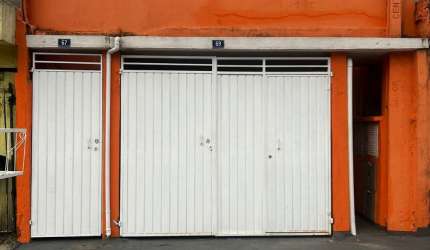 lindo imóvel com 3 casas ótimo pra investimento