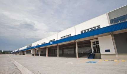 Galpão Logístico Indústrial 8.419m² 12 docas em Atibaia na Rodovia Edgard Máximo Zambotto