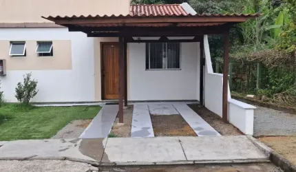 Oportunidade, casa semi-moboliada em forquilhas/SJ