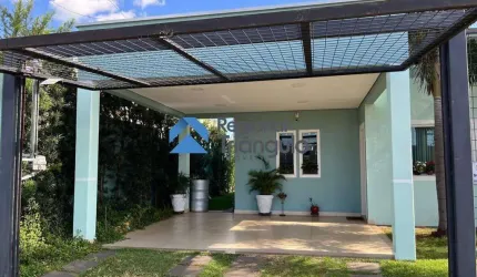 Excelente Casa a Venda no Laranjeiras de Porteira Fechada
