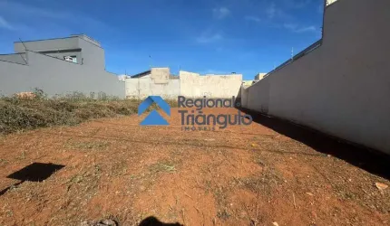 Terreno plano em ótima localização do Nenê Gomes
