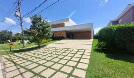 Casa à venda, 4 quartos, 4 suítes, 4 vagas, Lago Azul - Araçoiaba da Serra/SP