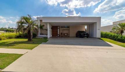 Casa à venda, 4 quartos, 4 suítes, 4 vagas, Condominio Residencial Saint Charbel - Araçoiaba da Serra/SP