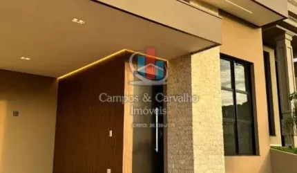 Casa no Condominio Quinta da Mata 01 Localizada em um dos condominios mais desejados da regiao, esta casa oferece arquitetura moderna, seguranca e qualidade de vida. Com um projeto de iluminacao compl