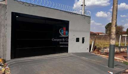 Casa Completa e Legalizada – Pronta para Morar Campos e Carvalho apresenta: Uma excelente oportunidade para quem busca conforto, espaco e seguranca. Com toda a documentacao regularizada, essa