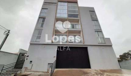 Cobertura à venda, no Edifício Califórnia,  em Barbacena, Diniz II, com 2 quartos, 136m²