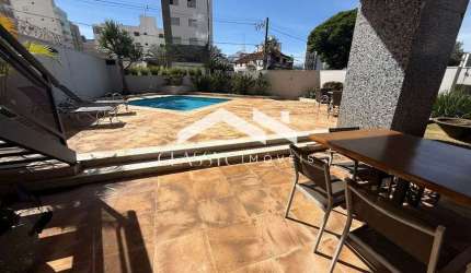 Apartamento com 4 quartos para alugar no Martins, Uberlândia  por R$ 3.800