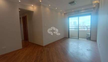 Apartamento em Santa Terezinha com 3 dormitórios e 2 vagas