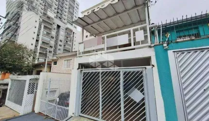 Sobrado no Alto do Ipiranga com 2 dormitórios e 1 vaga de garagem