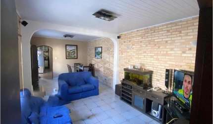 Casa a venda com 2 dormitórios e 4 vagas no Mandaqui