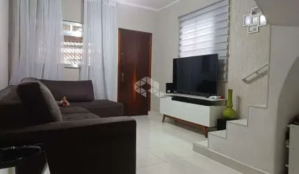Sobrado na Vila Isolina Mazzei com 2 dormitórios.