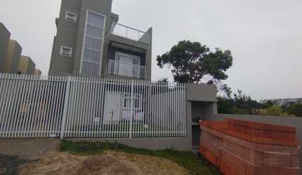 OTIMA LOCALIZAÇÃO E ACABAMENTO