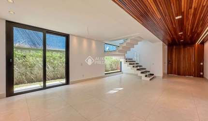 Casa em condomínio fechado com 4 quartos à venda na Avenida Omar Daibert, 1, Swiss Park, São Bernardo do Campo, 400 m2 por R$ 4.900.000