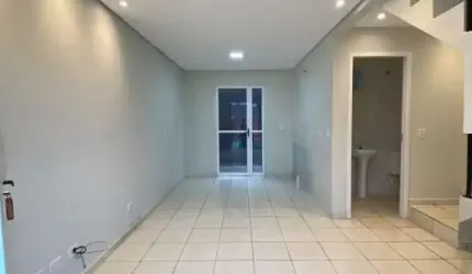Sobrado para Venda em Curitiba, Campo de Santana, 2 dormitórios, 1 banheiro, 1 vaga