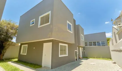 Sobrado para Venda em Curitiba, Santa Felicidade, 3 dormitórios, 1 suíte, 2 banheiros, 2 vagas