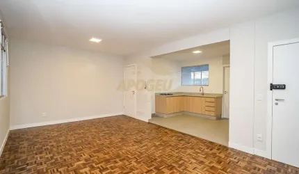 Apartamento para Venda em Curitiba, Água Verde, 3 dormitórios, 1 suíte, 2 banheiros