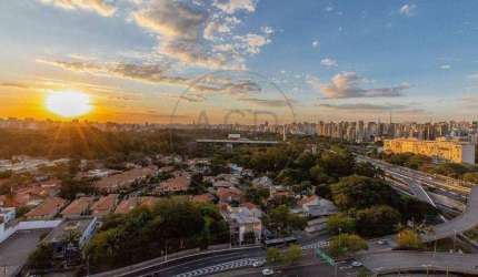 Apartamento à venda em São Paulo, Moema, com 4 quartos e 4 vagas, 280m².