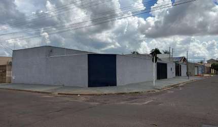 Área de lazer mais barracão á venda no bairro Tijuca em Campo Grande- MS