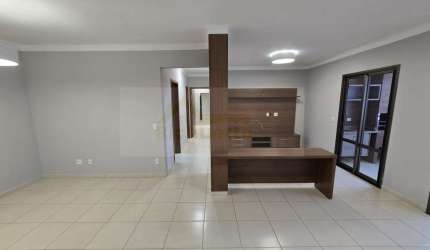 Apartamento a venda em frente ao Parque Raia, no Edificio Maina
