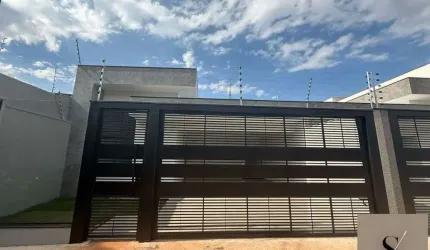 Casa com 3 quartos à venda na Rua São Lourenço, 451, Jardim Alvorada, Maringá, 150 m2 por R$ 980.000