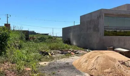 Terreno à venda na Rua 213, 36, Centro, Porto Rico por R$ 130.000