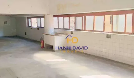 Locação de  Prédio comercia com 3 andares com Elevado. IPTU   Área 3583.00 M²    metrô Sé, fácil acesso Avenida 23 de Maio. Intenso fluxo de pessoas !