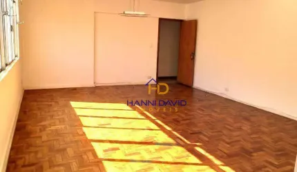 Apartamento de 113 m ² nos Jardins !   3 dormitórios sendo 1 suíte e 1 vaga  ! Confira !
