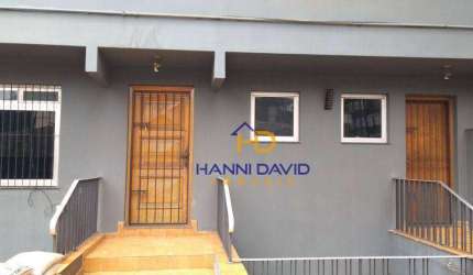 Vende  Casa comercial Área 480M² terreno 500M² na vila mascote com sete  salas um escritório um  edícula quatro vaga coberta  quintal com doze vagas,