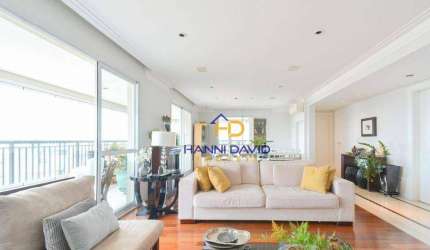 Apartamento com Varanda Gourmet e Churrasqueira. Villa Clementino